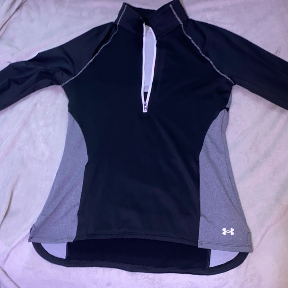 Dry fit gray and black under armor turtle neck